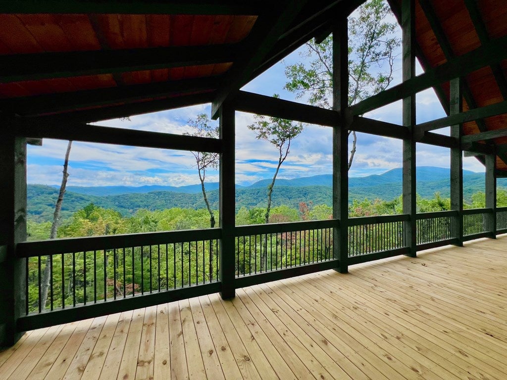 Blue Ridge, Georgia, 30513, United States, 4 Bedrooms Bedrooms, ,4 BathroomsBathrooms,Residential,Active,1965858