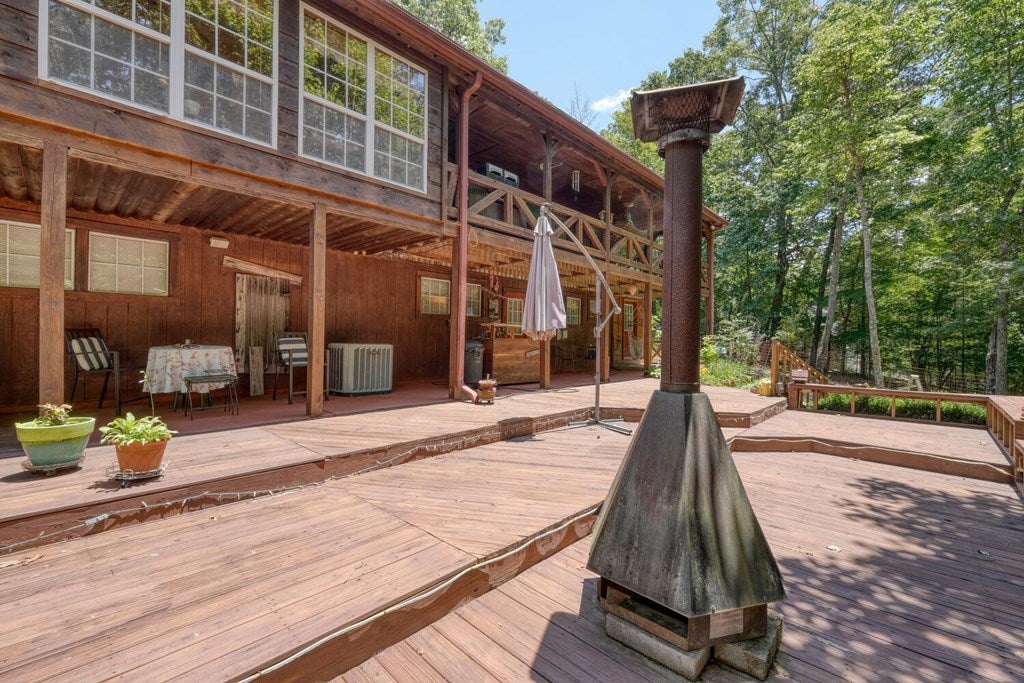Blairsville, Georgia, 30512, United States, 3 Bedrooms Bedrooms, ,4 BathroomsBathrooms,Residential,Active,1877837