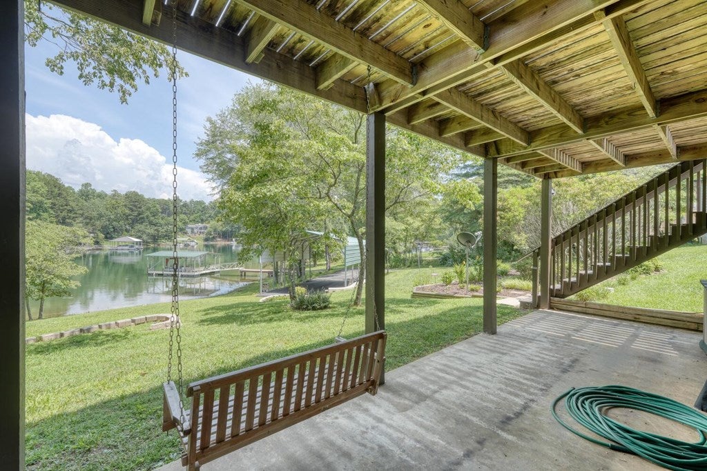 Blairsville, Georgia, 30512, United States, 3 Bedrooms Bedrooms, ,3 BathroomsBathrooms,Residential,Active,1877859
