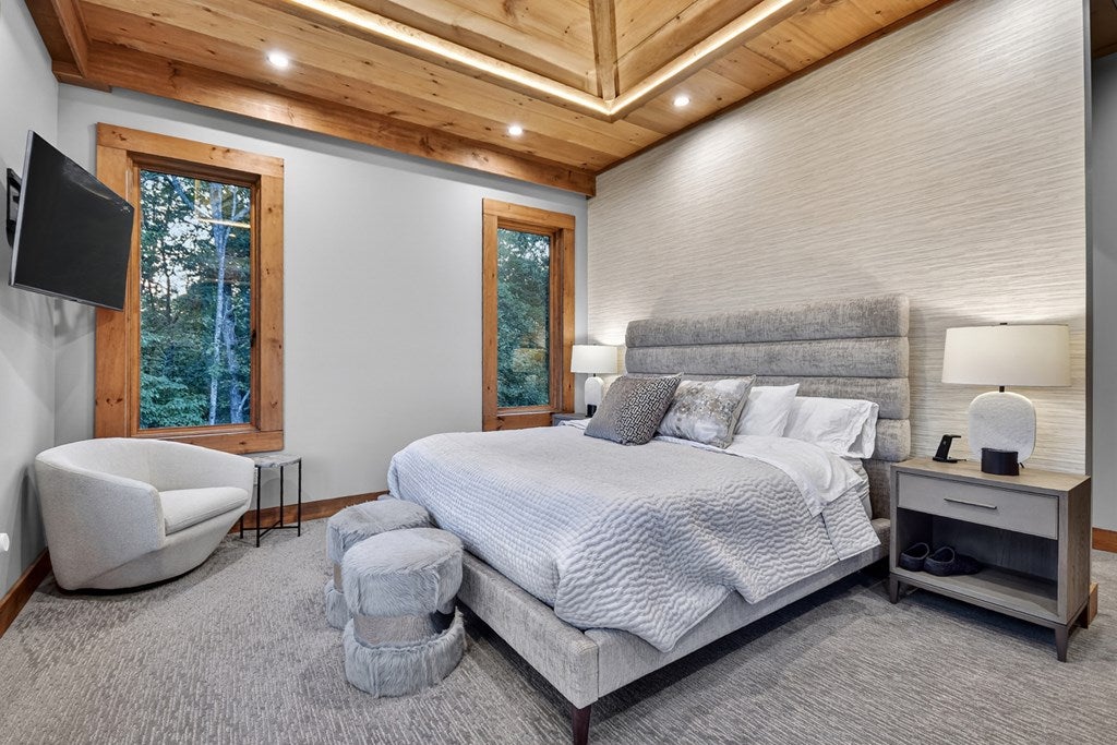 Blue Ridge, Georgia, 30513, United States, 5 Bedrooms Bedrooms, ,5 BathroomsBathrooms,Residential,Active,1945259