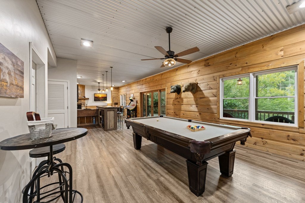 Blue Ridge, Georgia, 30513, United States, 4 Bedrooms Bedrooms, ,3 BathroomsBathrooms,Residential,Active,1945235