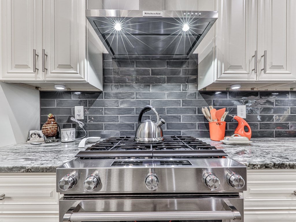 Ellijay, Georgia, 30540, United States, 4 Bedrooms Bedrooms, ,5 BathroomsBathrooms,Residential,Active,2007131