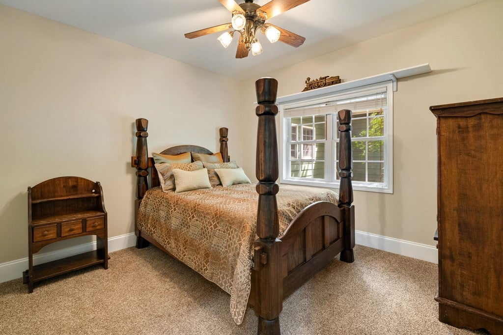 Ellijay, Georgia, 30536, United States, 3 Bedrooms Bedrooms, ,3 BathroomsBathrooms,Residential,Active,1953369