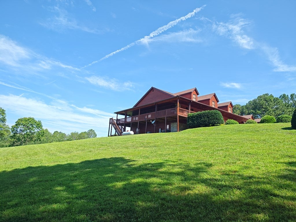 Copperhill, Tennessee, 37317, United States, 5 Bedrooms Bedrooms, ,6 BathroomsBathrooms,Residential,Active,1871227