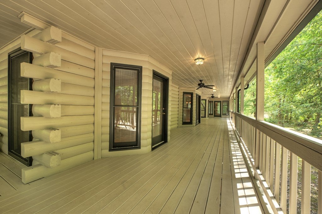 Ellijay, Georgia, 30536, United States, 3 Bedrooms Bedrooms, ,5 BathroomsBathrooms,Residential,Active,1926905