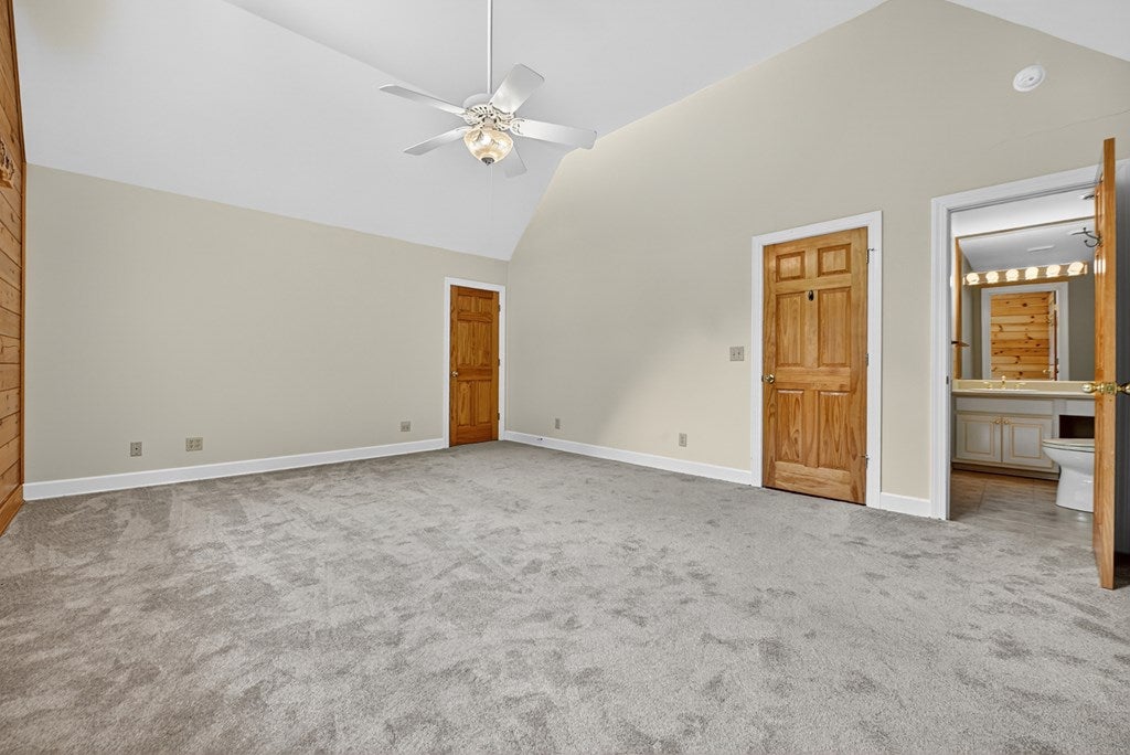 Ellijay, Georgia, 30536, United States, 3 Bedrooms Bedrooms, ,5 BathroomsBathrooms,Residential,Active,1926905