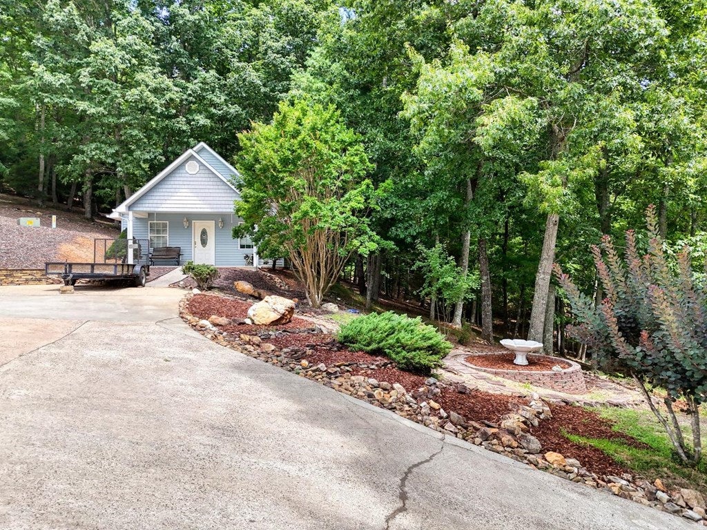 Blairsville, Georgia, 30512, United States, 4 Bedrooms Bedrooms, ,4 BathroomsBathrooms,Residential,Active,1892611