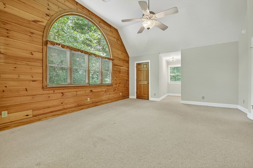 Ellijay, Georgia, 30536, United States, 3 Bedrooms Bedrooms, ,5 BathroomsBathrooms,Residential,Active,1926905