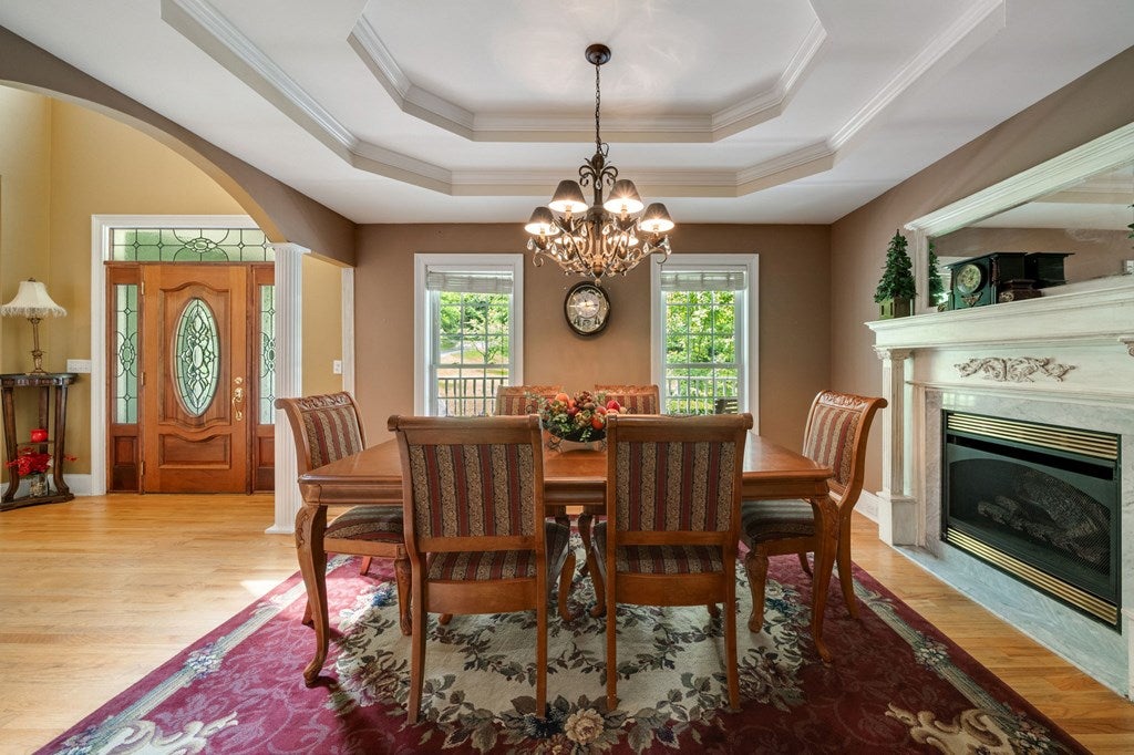 Ellijay, Georgia, 30536, United States, 3 Bedrooms Bedrooms, ,3 BathroomsBathrooms,Residential,Active,1953369