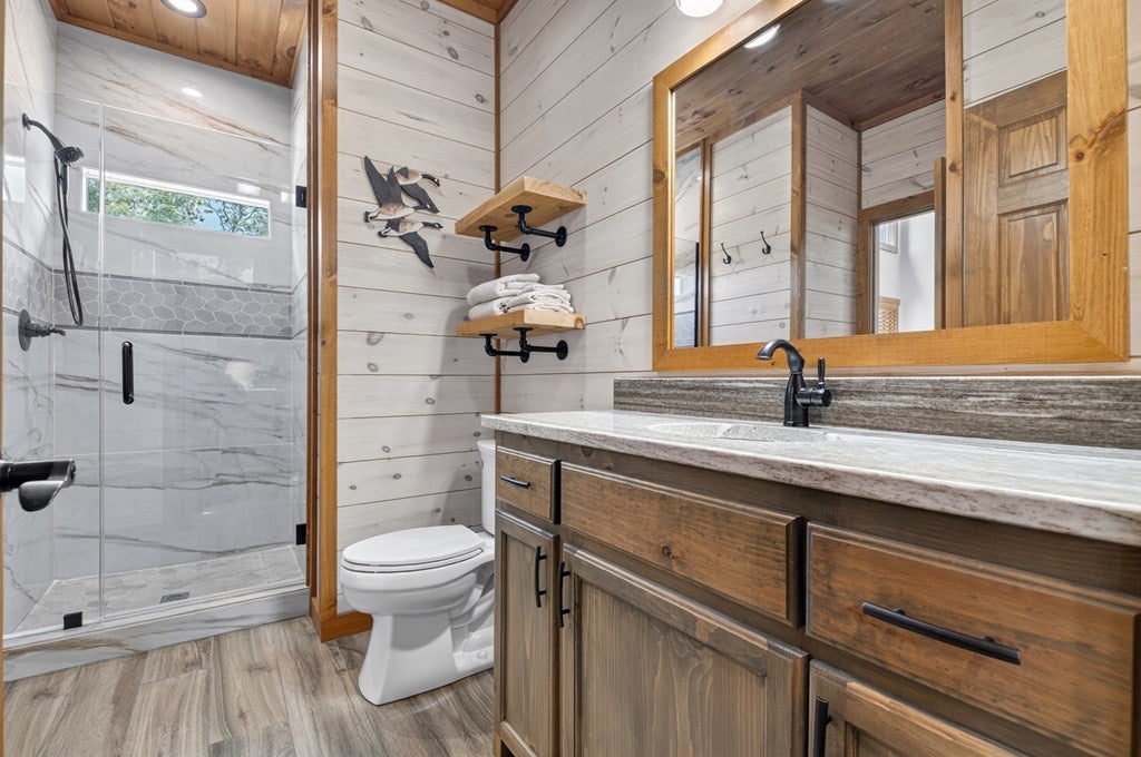 Morganton, Georgia, 30560, United States, 4 Bedrooms Bedrooms, ,4 BathroomsBathrooms,Residential,Active,1844261