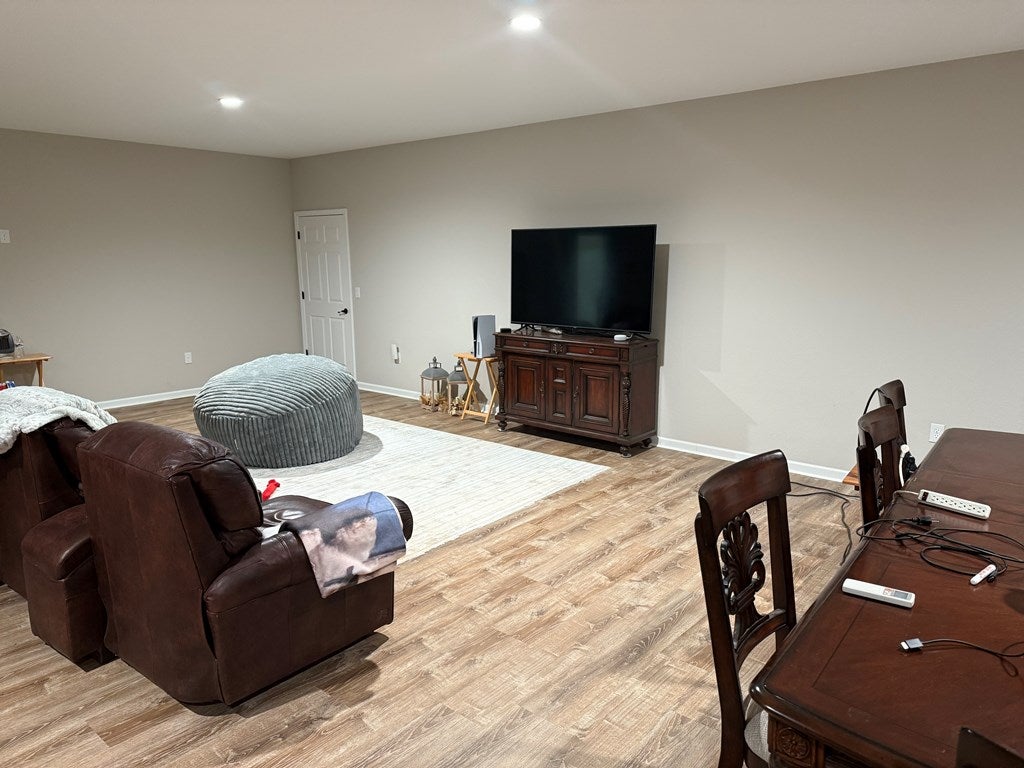Murphy, North Carolina, 28906, United States, 1 Bedroom Bedrooms, ,1 BathroomBathrooms,Residential,Active,1780447