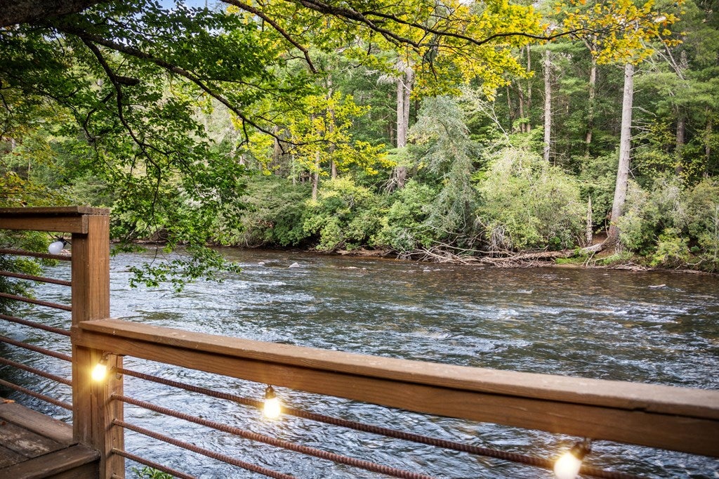 Blue Ridge, Georgia, 30513, United States, 4 Bedrooms Bedrooms, ,3 BathroomsBathrooms,Residential,Active,1945235