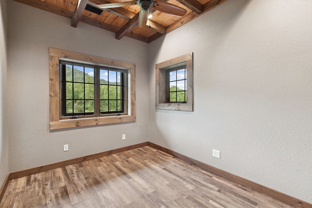 Blue Ridge, Georgia, 30513, United States, 3 Bedrooms Bedrooms, ,4 BathroomsBathrooms,Residential,Active,2008330