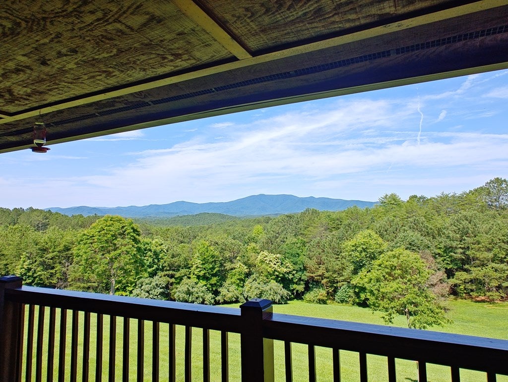 Copperhill, Tennessee, 37317, United States, 5 Bedrooms Bedrooms, ,6 BathroomsBathrooms,Residential,Active,1871227