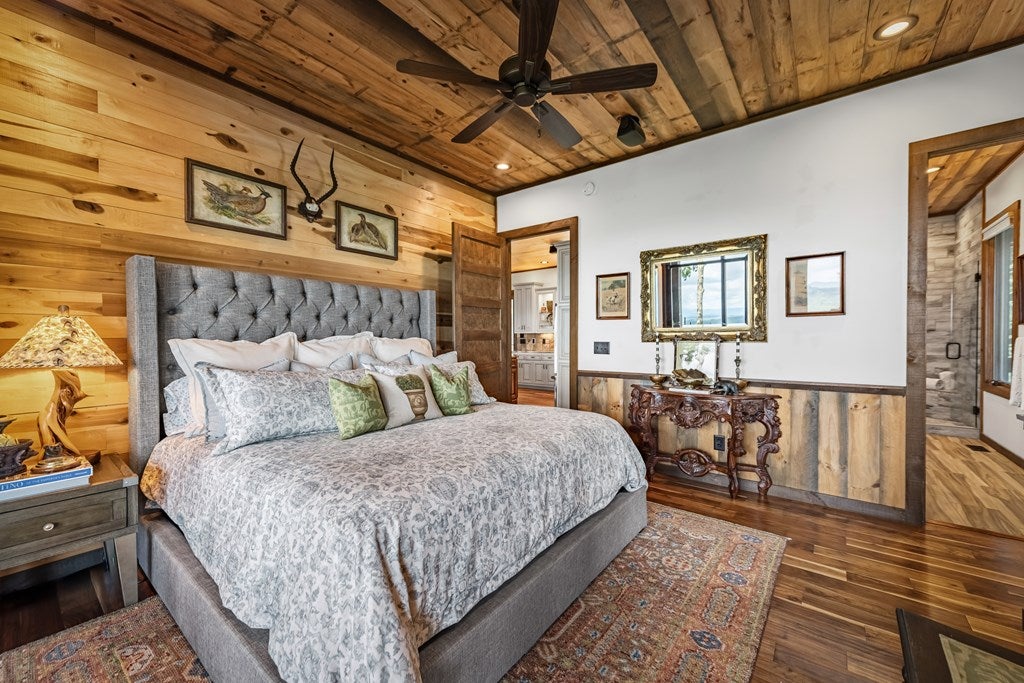 Blue Ridge, Georgia, 30513, United States, 4 Bedrooms Bedrooms, ,5 BathroomsBathrooms,Residential,Active,1904743