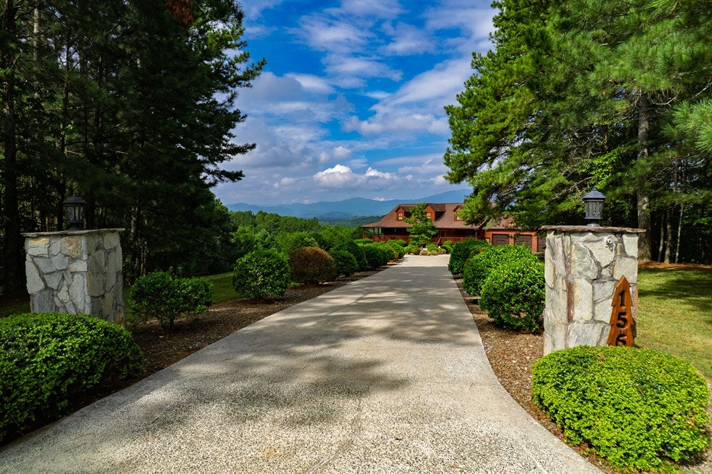 Copperhill, Tennessee, 37317, United States, 5 Bedrooms Bedrooms, ,6 BathroomsBathrooms,Residential,Active,1871227