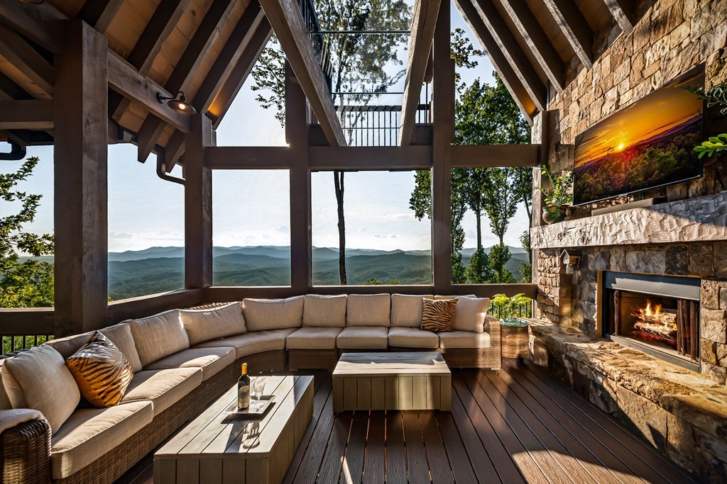 Blue Ridge, Georgia, 30513, United States, 4 Bedrooms Bedrooms, ,5 BathroomsBathrooms,Residential,Active,1904743