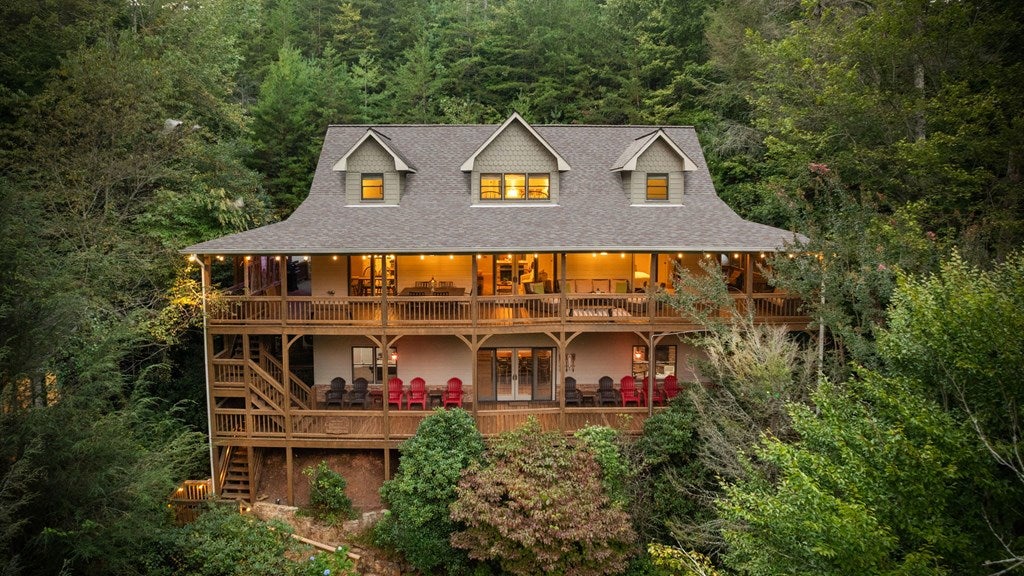 Blue Ridge, Georgia, 30513, United States, 4 Bedrooms Bedrooms, ,3 BathroomsBathrooms,Residential,Active,1945235