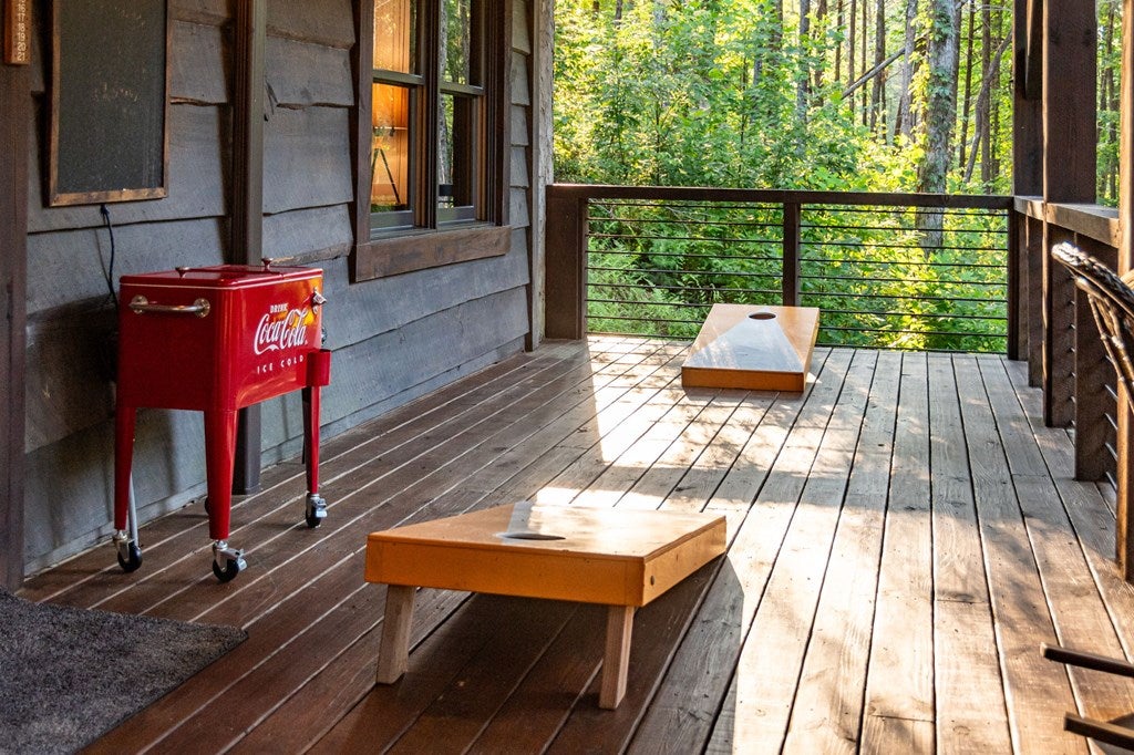 Blue Ridge, Georgia, 30513, United States, 3 Bedrooms Bedrooms, ,5 BathroomsBathrooms,Residential,Active,1973531