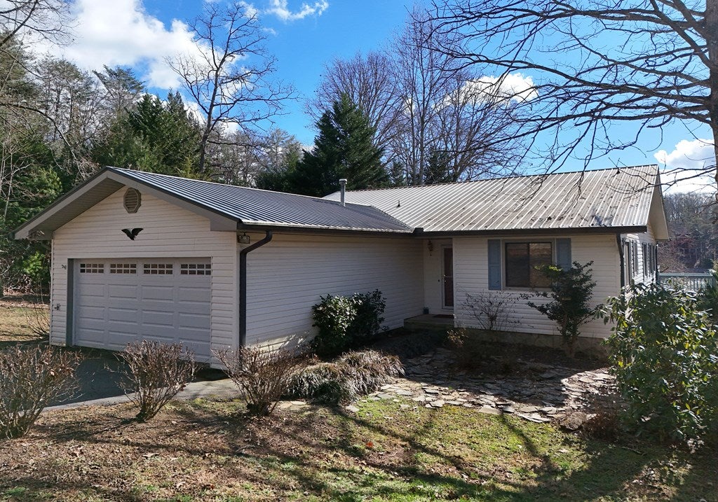 Blairsville, Georgia, 30512, United States, 3 Bedrooms Bedrooms, ,3 BathroomsBathrooms,Residential,Active,2009171