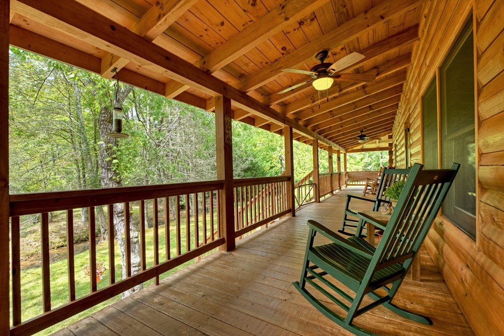 Ellijay, Georgia, 30536, United States, 2 Bedrooms Bedrooms, ,2 BathroomsBathrooms,Residential,Active,1946315