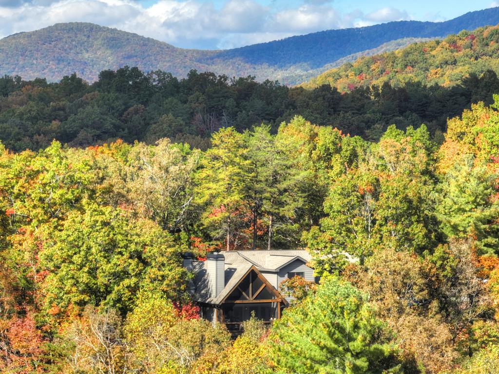 Ellijay, Georgia, 30540, United States, 5 Bedrooms Bedrooms, ,4 BathroomsBathrooms,Residential,Active,1745330