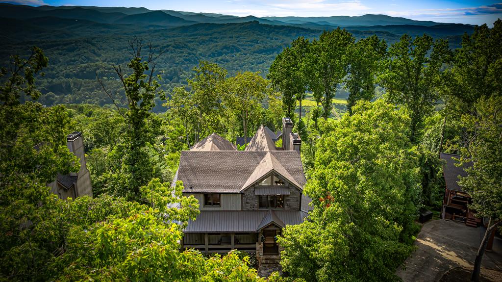 Blue Ridge, Georgia, 30513, United States, 4 Bedrooms Bedrooms, ,5 BathroomsBathrooms,Residential,Active,1904743