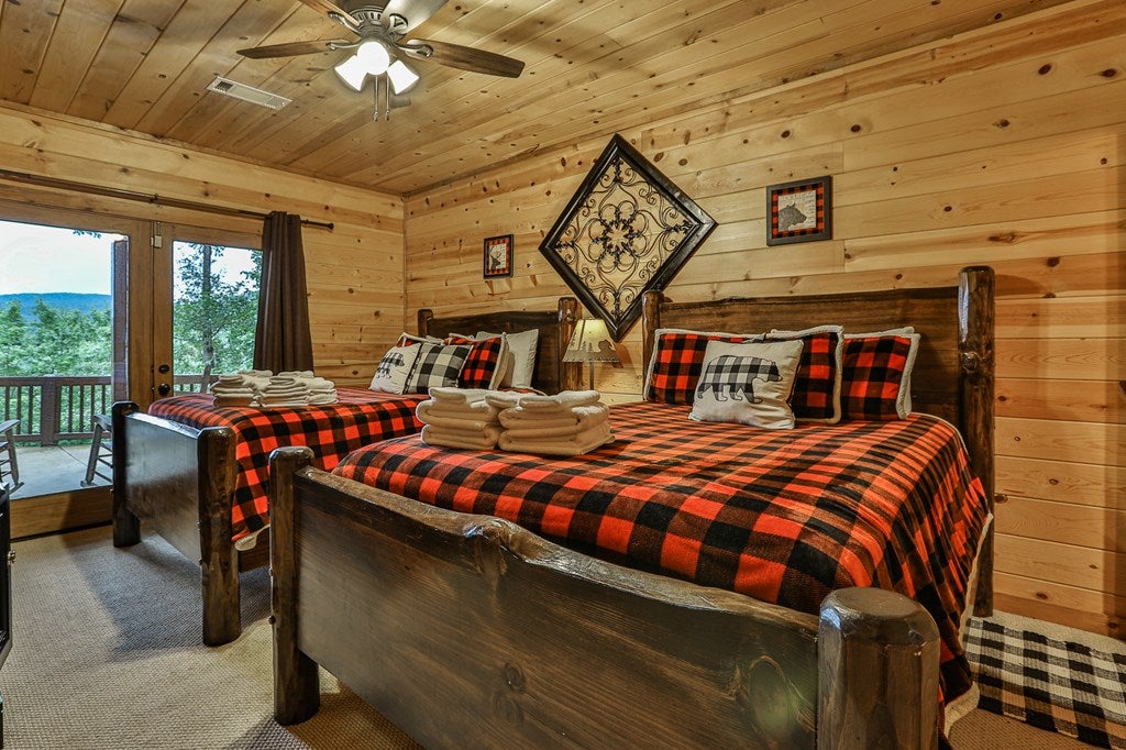 Blue Ridge, Georgia, 30513, United States, 4 Bedrooms Bedrooms, ,4 BathroomsBathrooms,Residential,Active,1998761