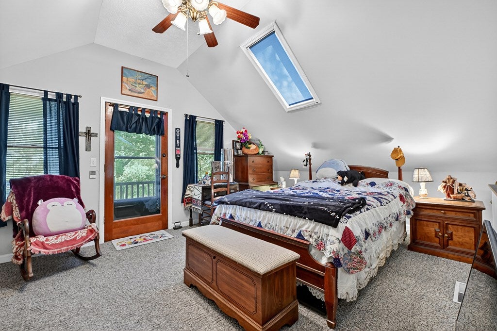 Mineral Bluff, Georgia, 30559, United States, 4 Bedrooms Bedrooms, ,3 BathroomsBathrooms,Residential,Active,1899865