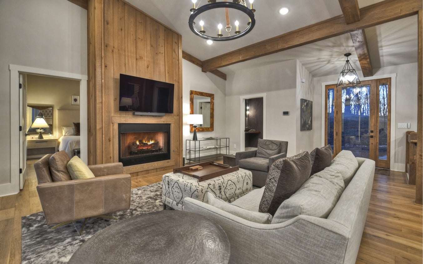 Morganton, Georgia, 30560, United States, 3 Bedrooms Bedrooms, ,4 BathroomsBathrooms,Residential,Active,2007013