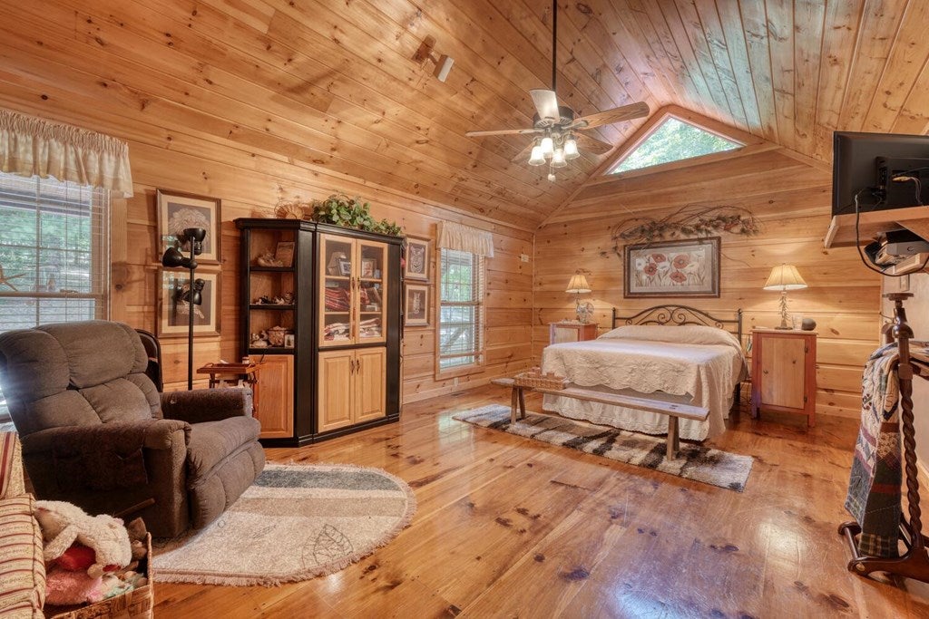 Blairsville, Georgia, 30512, United States, 3 Bedrooms Bedrooms, ,4 BathroomsBathrooms,Residential,Active,1877837