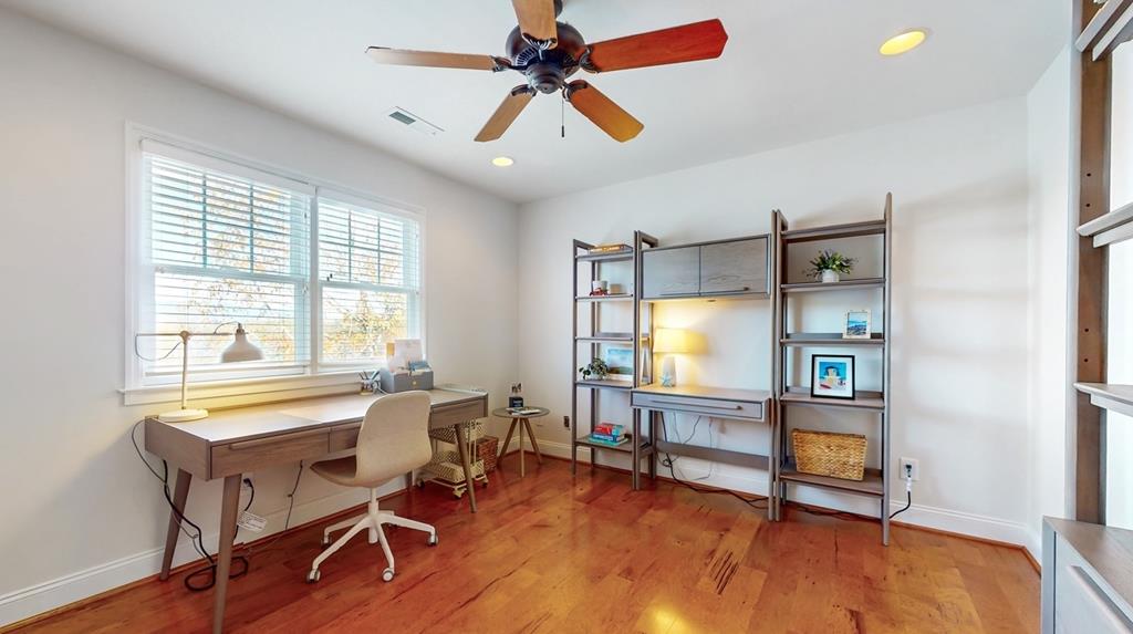 Hiawassee, Georgia, 30546, United States, 8 Bedrooms Bedrooms, ,6 BathroomsBathrooms,Residential,Active,1821974