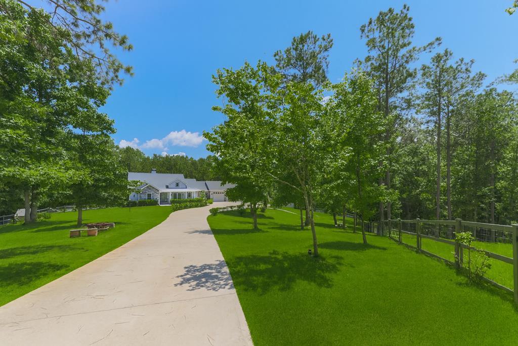 Ellijay, Georgia, 30540, United States, 4 Bedrooms Bedrooms, ,5 BathroomsBathrooms,Residential,Active,1929440