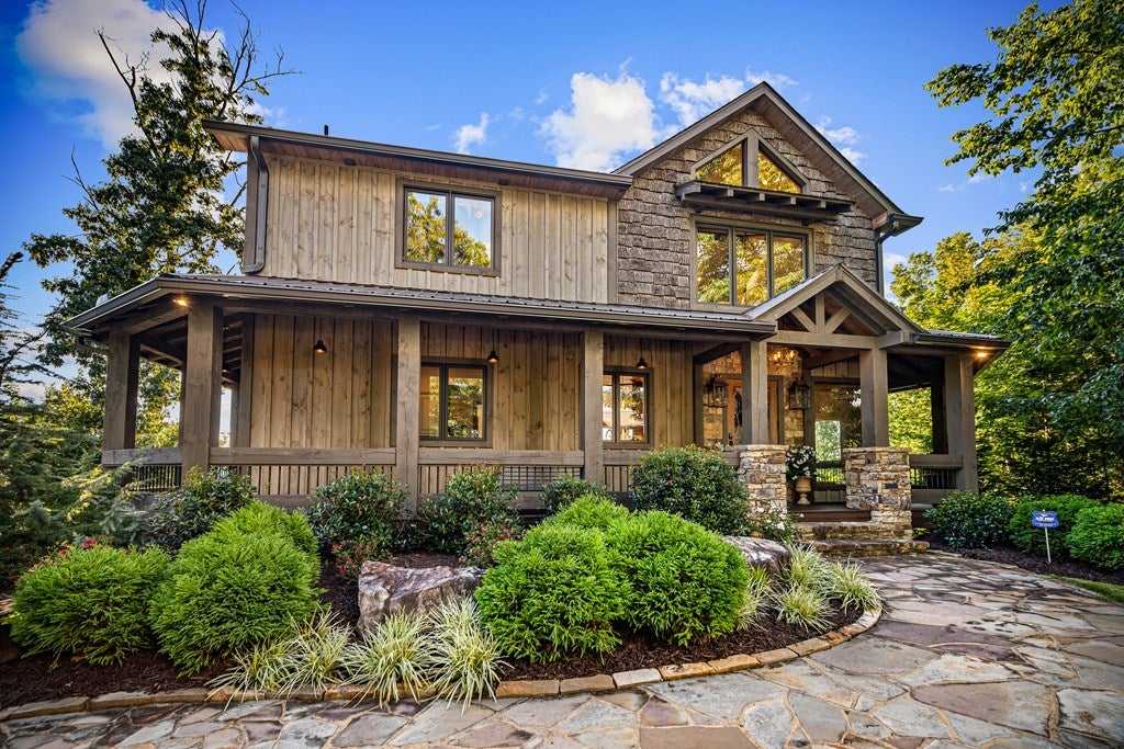 Blue Ridge, Georgia, 30513, United States, 4 Bedrooms Bedrooms, ,5 BathroomsBathrooms,Residential,Active,1904743