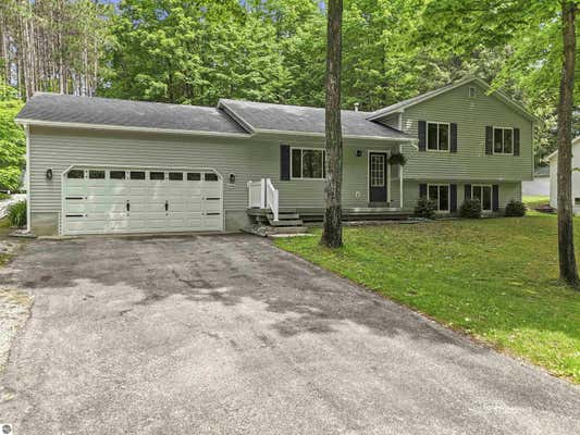 19040 RIDGE VIEW LN, LAKE ANN, MI 49650 - Image 1