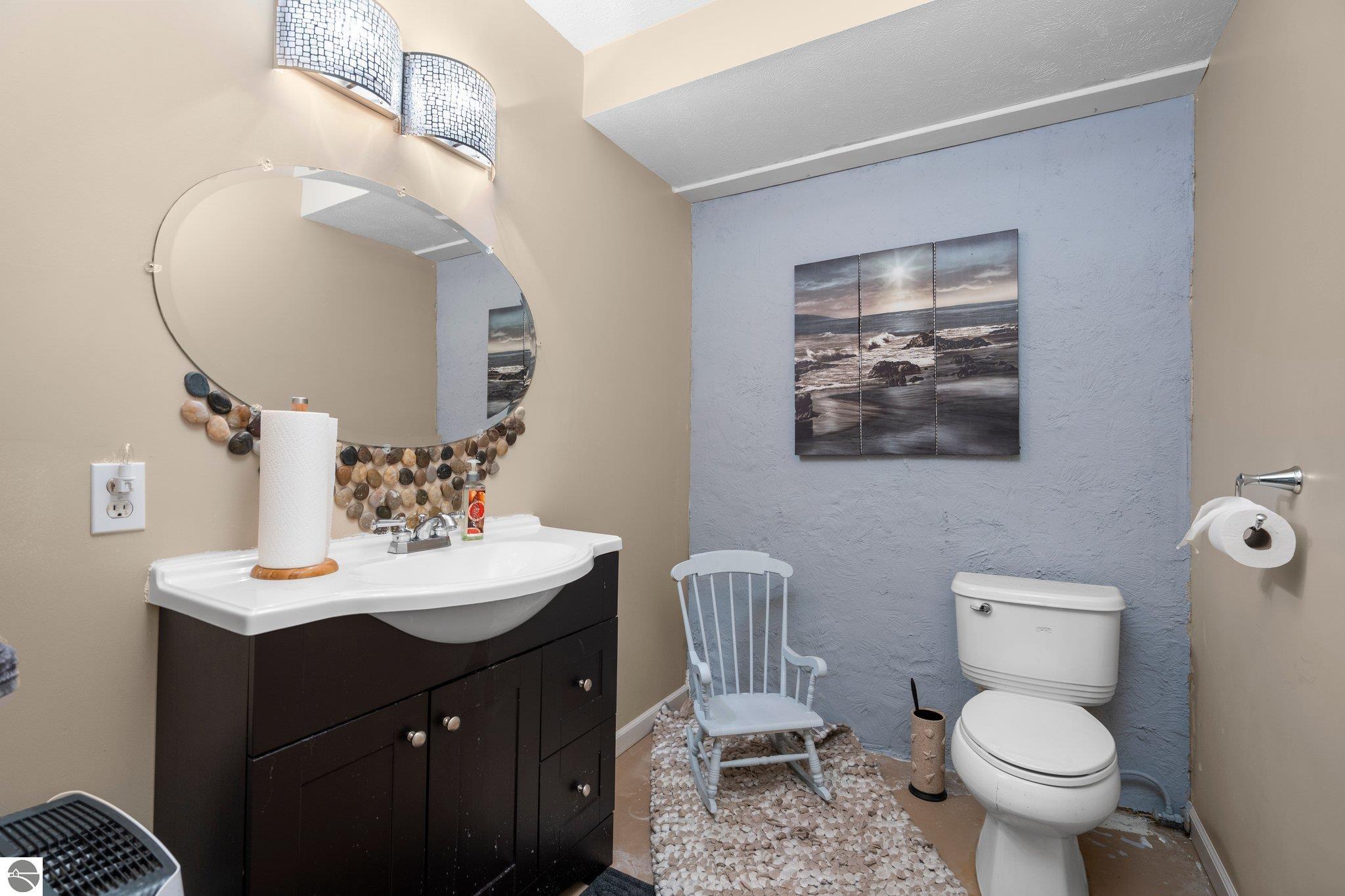 Traverse City, Michigan, 49684, United States, ,5 BathroomsBathrooms,Residential,Active,1831839