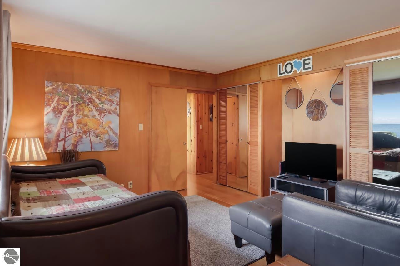 Traverse City, Michigan, 49686, United States, ,4 BathroomsBathrooms,Residential,Active,1769865