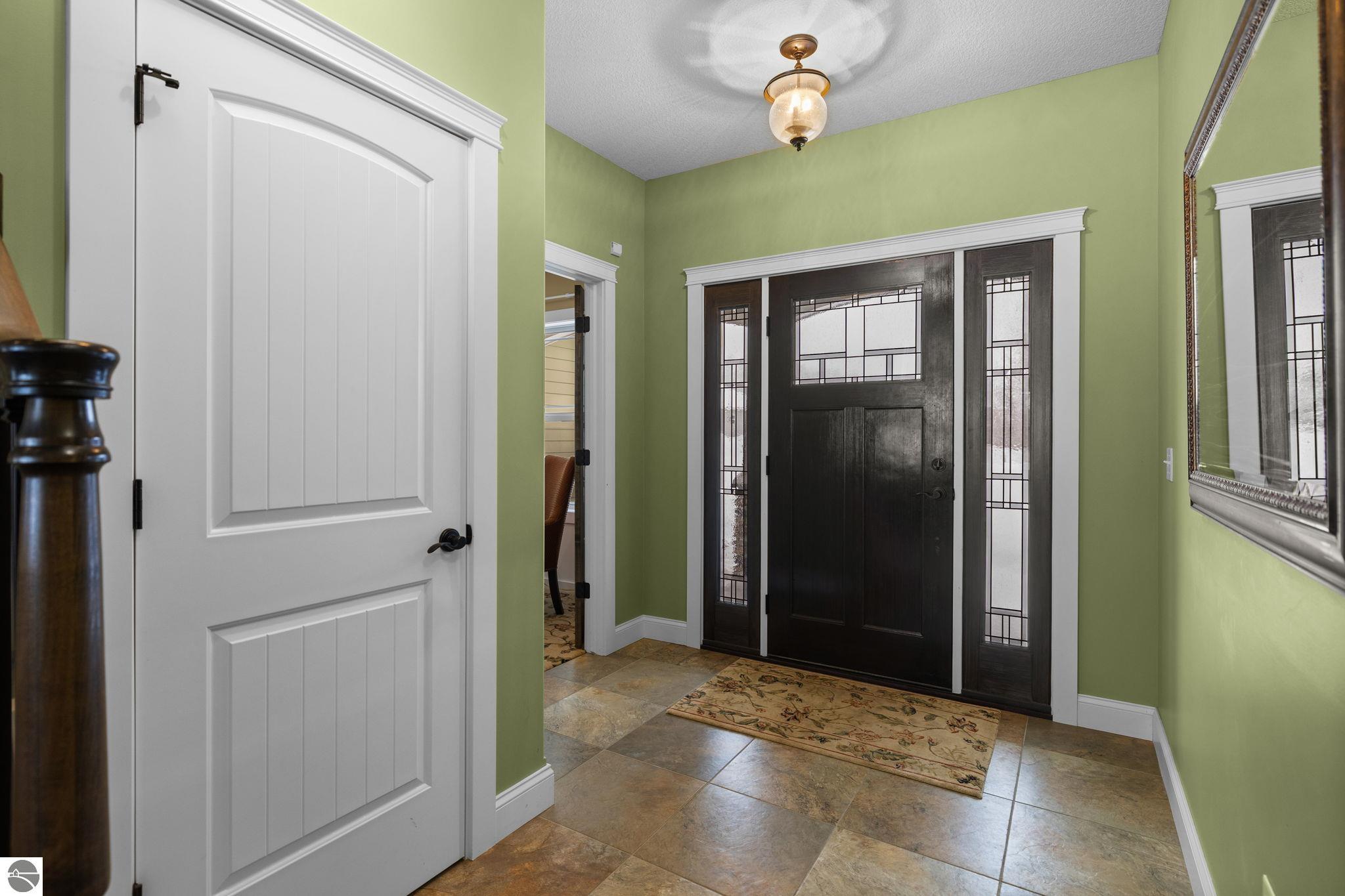 Traverse City, Michigan, 49685, United States, 6 Bedrooms Bedrooms, ,5 BathroomsBathrooms,Residential,Active,2007994