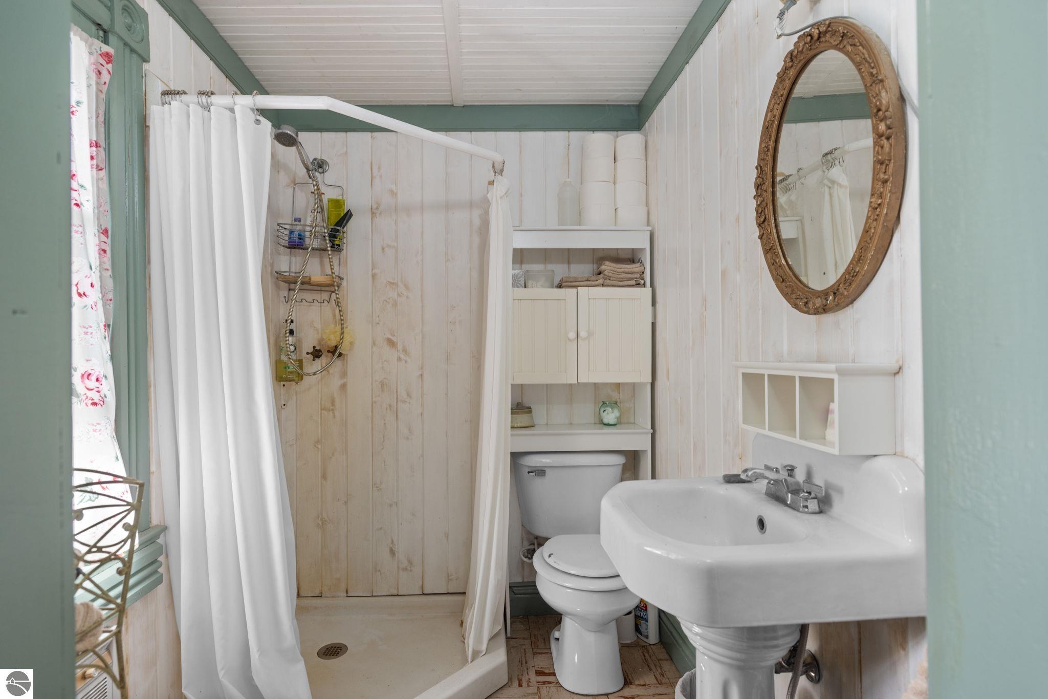 De Tour Village, Michigan, 49725, United States, 3 Bedrooms Bedrooms, ,1 BathroomBathrooms,Residential,Active,1863306