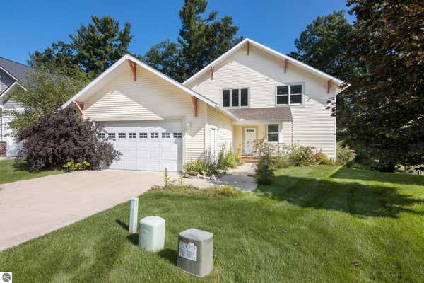 136 E SEVENTEENTH ST, TRAVERSE CITY, MI 49684 - Image 1