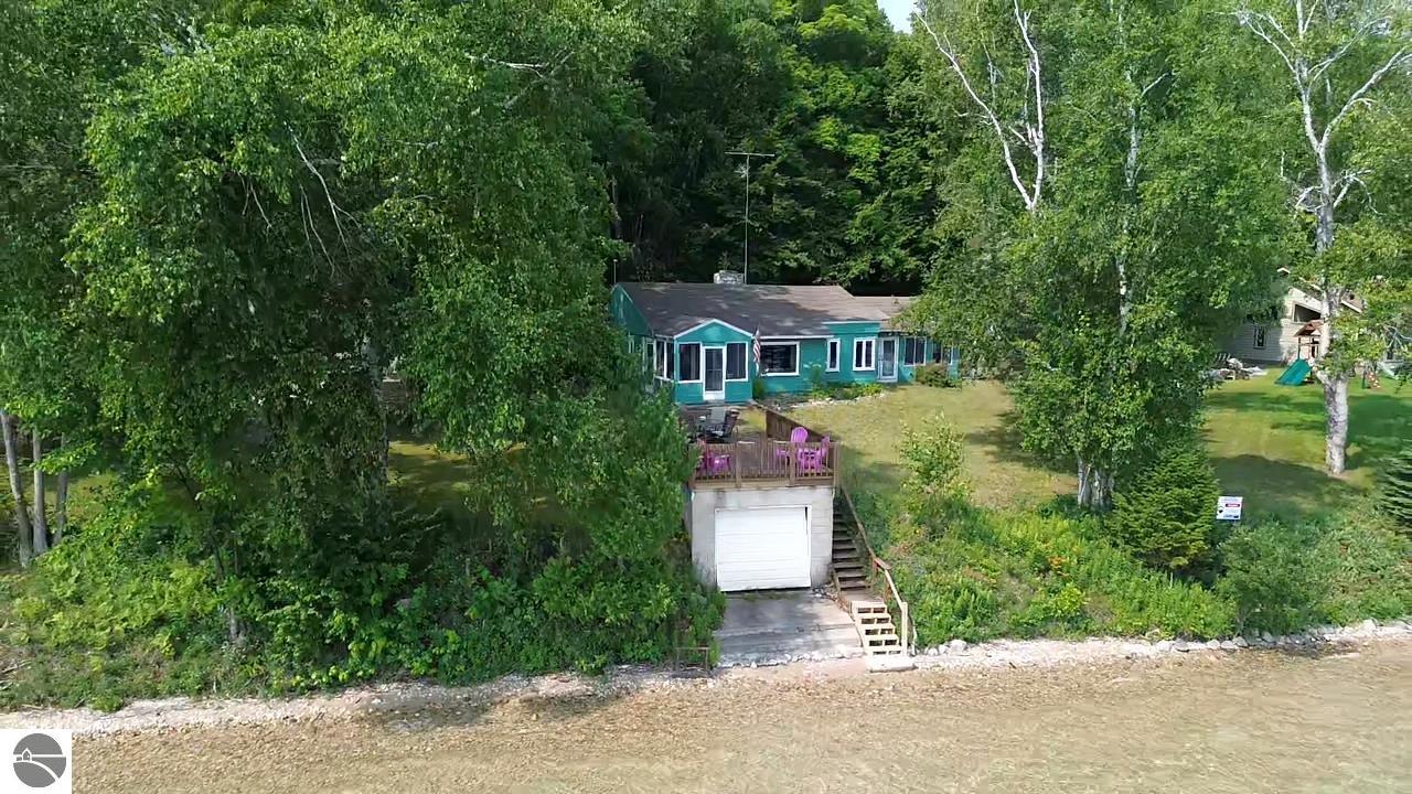 Kewadin, Michigan, 49648, United States, 4 Bedrooms Bedrooms, ,2 BathroomsBathrooms,Residential,Active,1904686