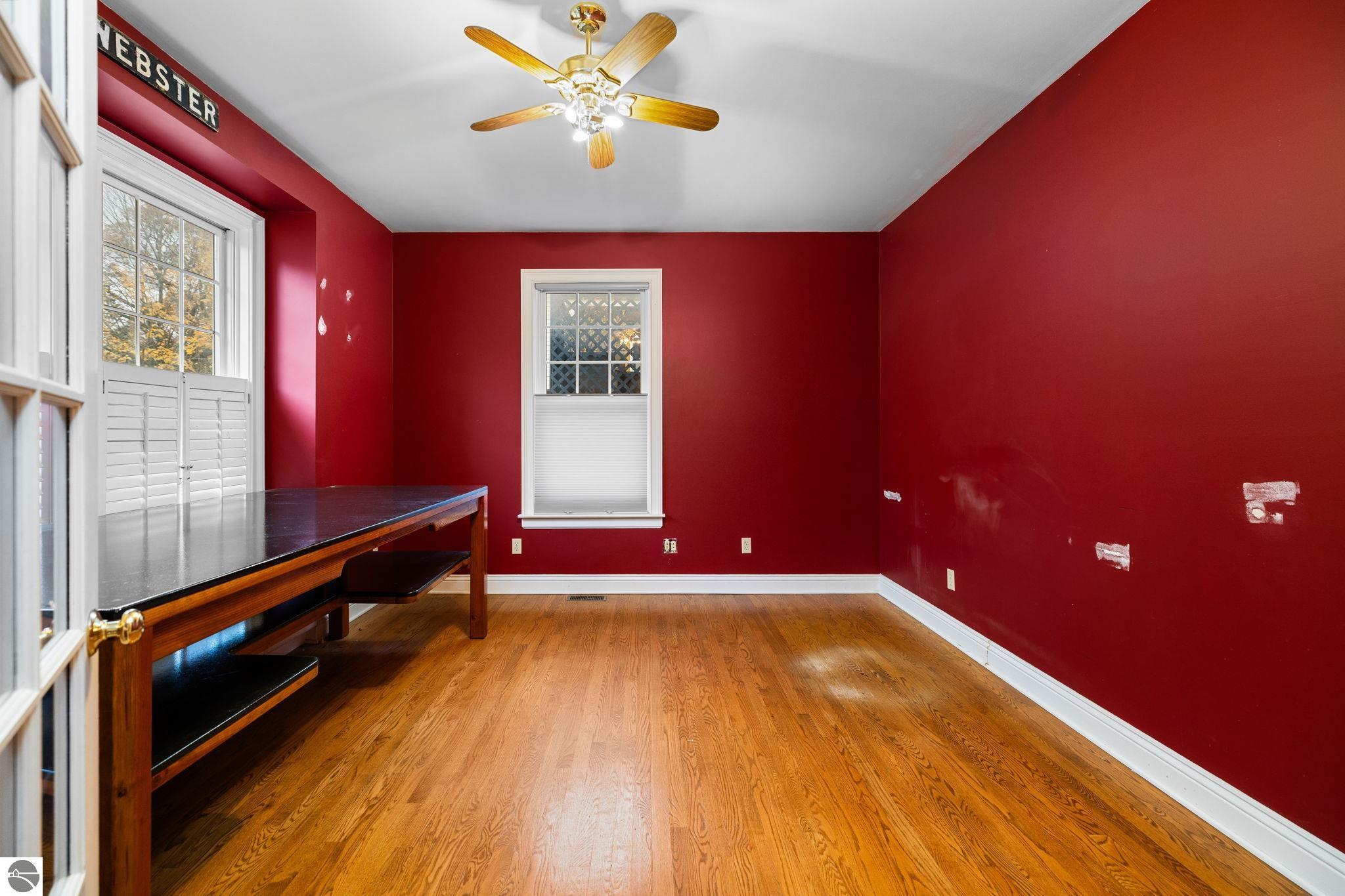 Traverse City, Michigan, 49686, United States, 4 Bedrooms Bedrooms, ,4 BathroomsBathrooms,Residential,Active,1990613