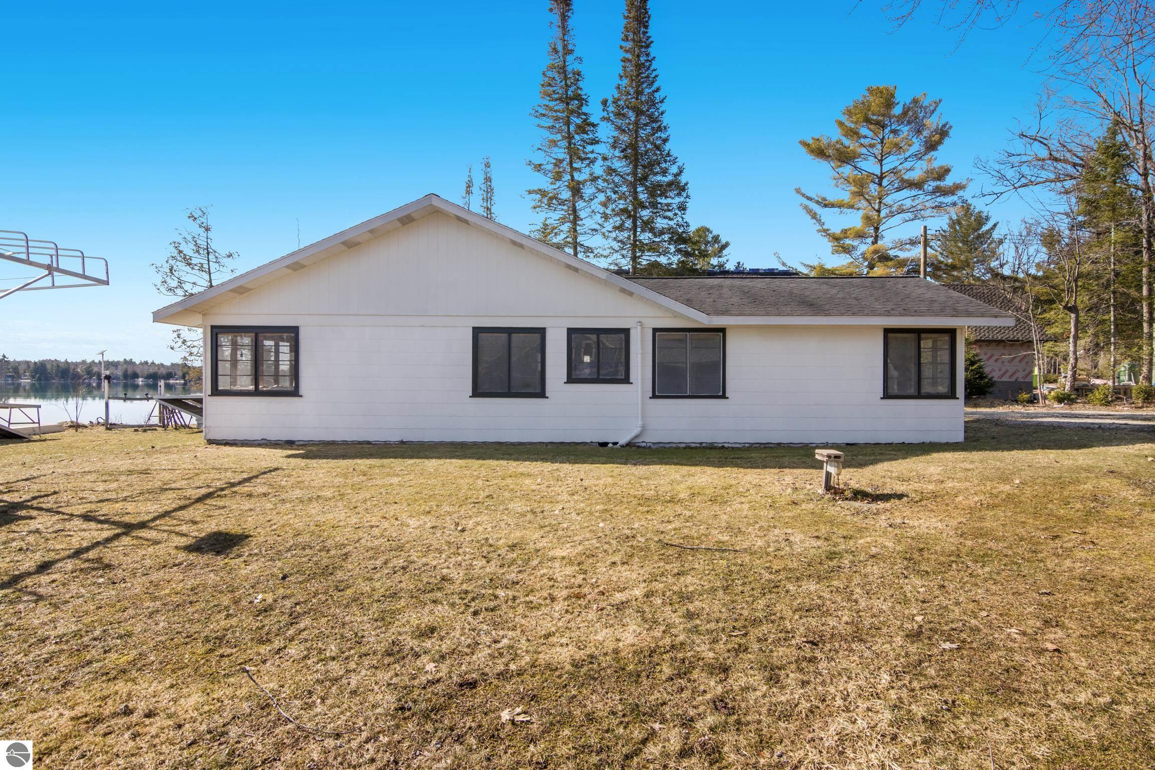 Rapid City, Michigan, 49676, United States, 4 Bedrooms Bedrooms, ,1 BathroomBathrooms,Residential,Active,1756383