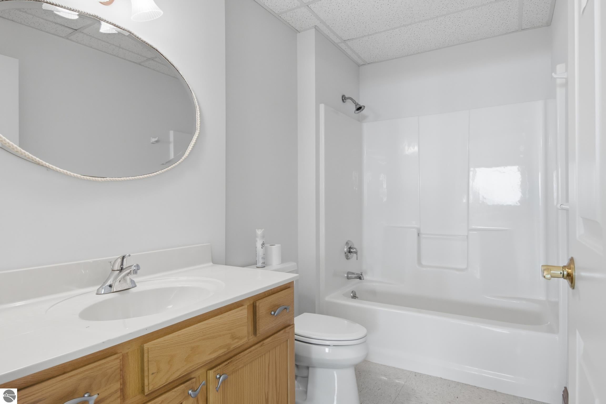 Kewadin, Michigan, 49648, United States, 5 Bedrooms Bedrooms, ,6 BathroomsBathrooms,Residential,Active,2032911