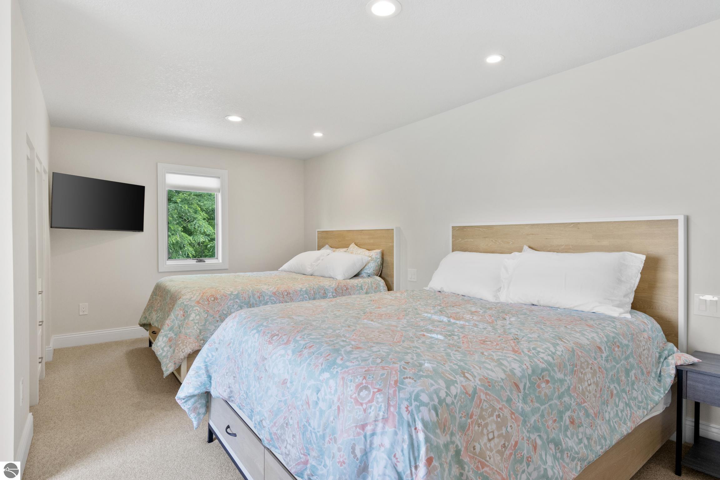 Alden, Michigan, 49612, United States, 4 Bedrooms Bedrooms, ,4 BathroomsBathrooms,Residential,Active,1876862