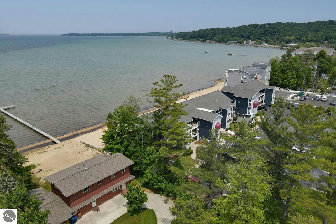 Traverse City, Michigan, 49686, United States, ,4 BathroomsBathrooms,Residential,Active,1769865