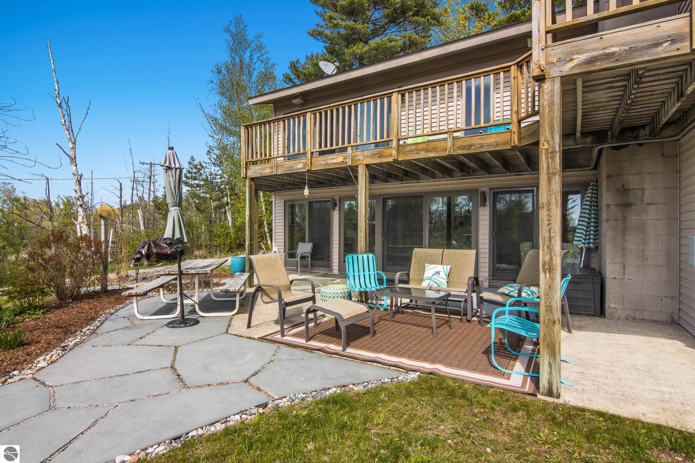 Williamsburg, Michigan, 49690, United States, ,4 BathroomsBathrooms,Residential,Active,1831821