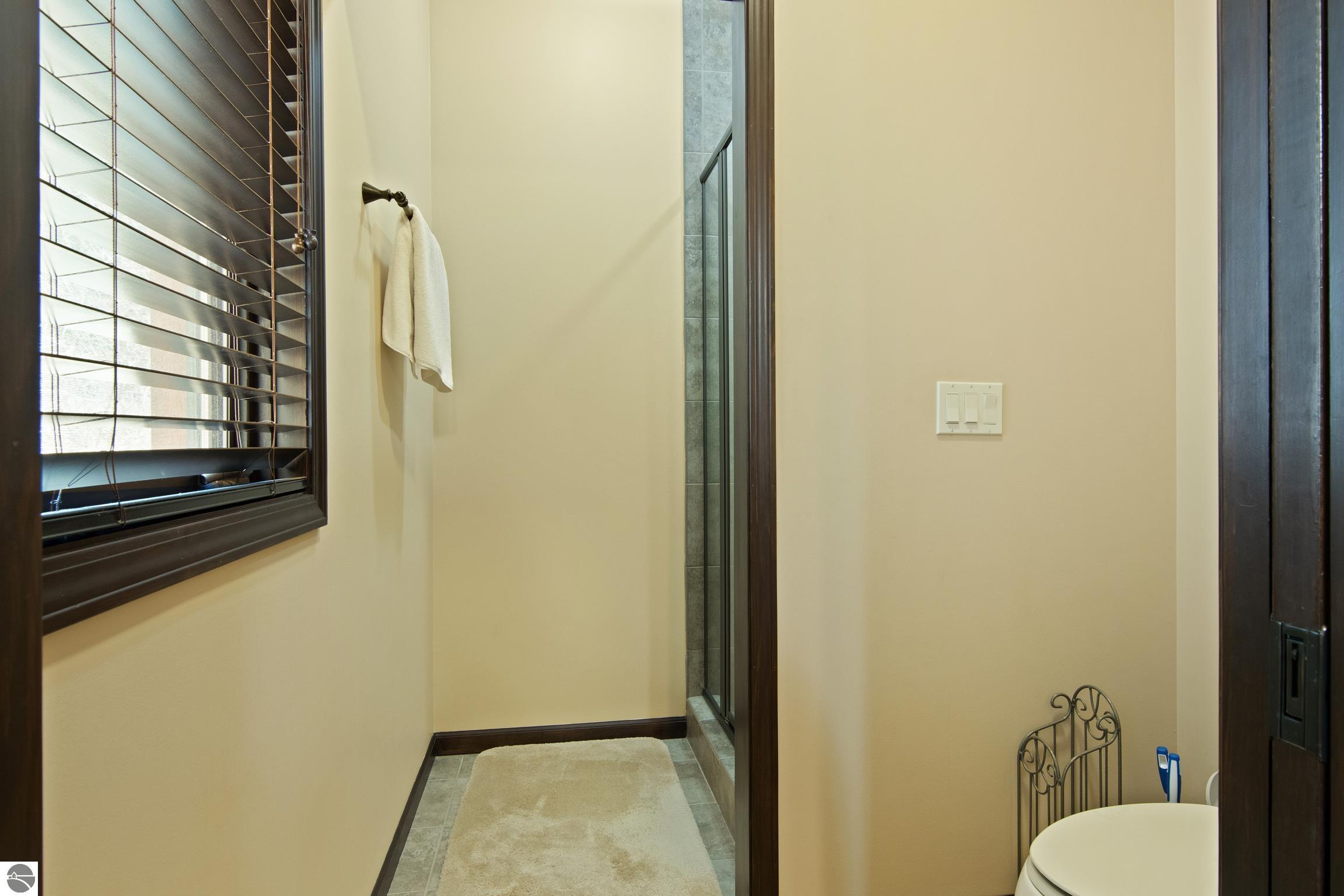 Alden, Michigan, 49612, United States, 3 Bedrooms Bedrooms, ,3 BathroomsBathrooms,Residential,Active,1761651