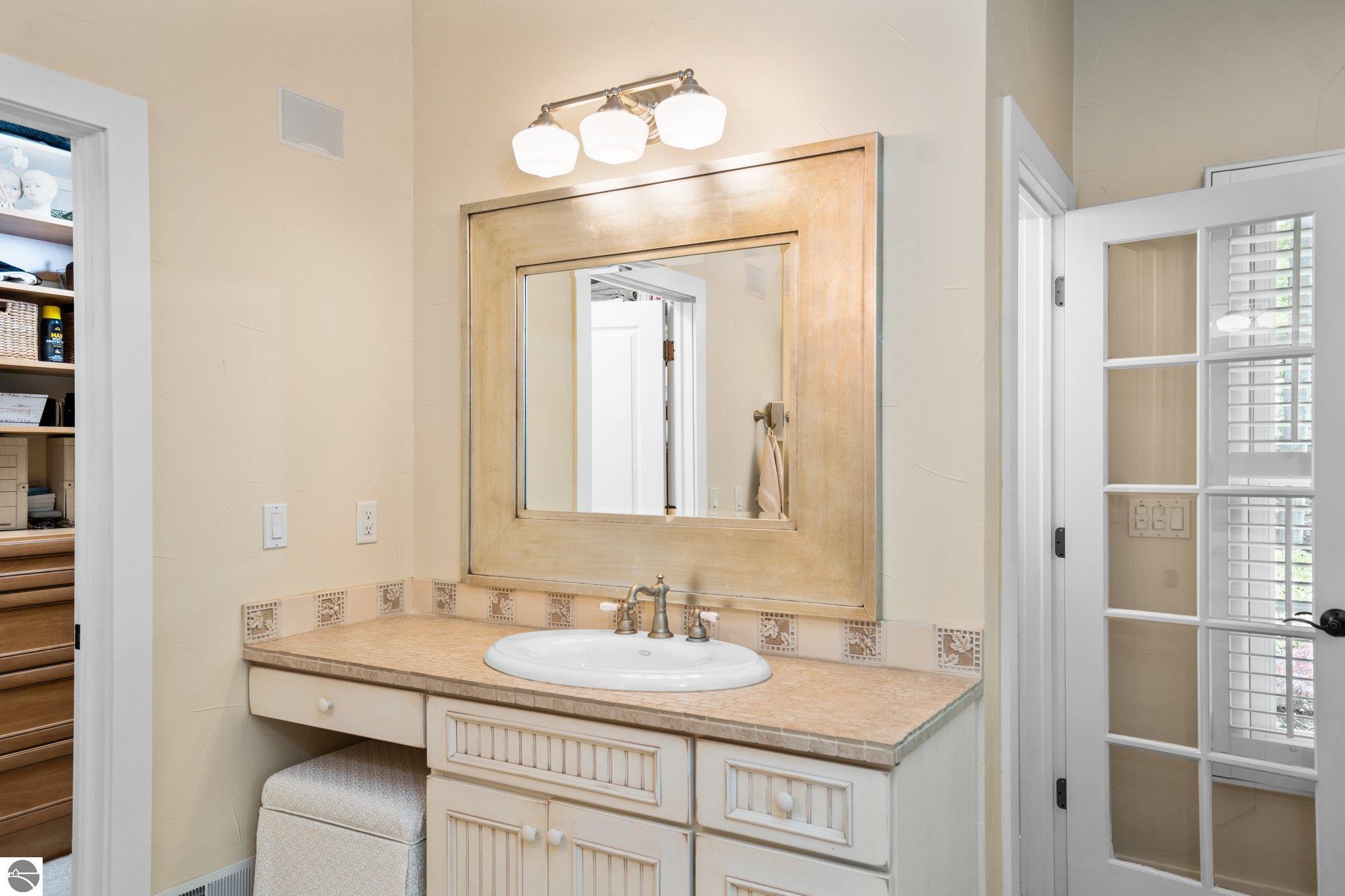 Thompsonville, Michigan, 49683, United States, 5 Bedrooms Bedrooms, ,6 BathroomsBathrooms,Residential,Active,1820794