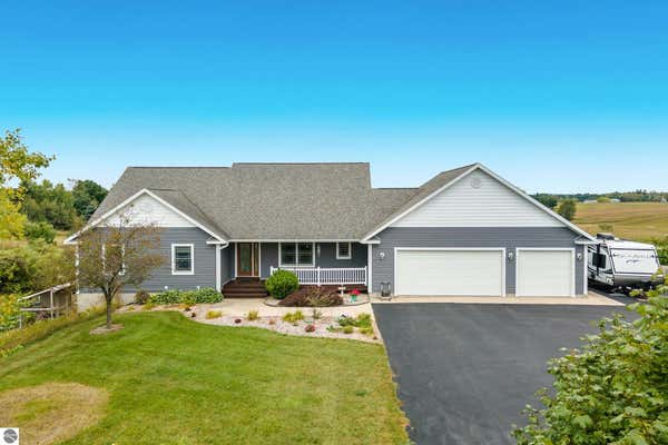 1570 SECOR FARMS TRL, TRAVERSE CITY, MI 49685 - Image 1